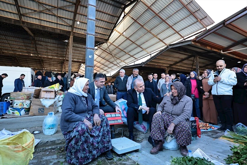 Başkan Zolan Serinhisar’da hemşehrileriyle kucaklaştı