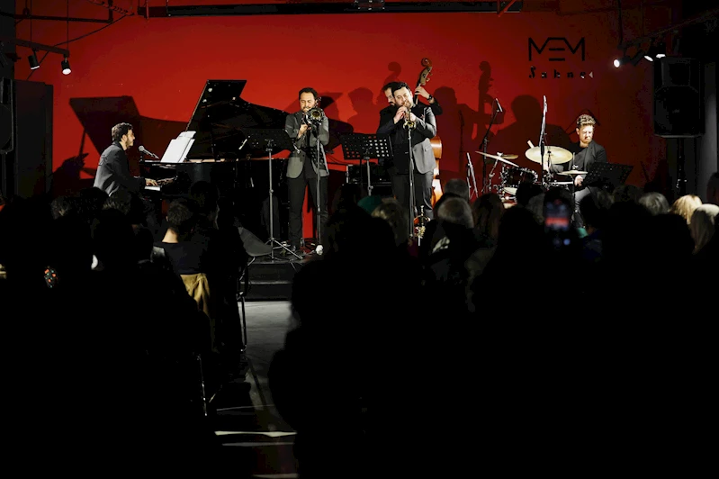 Mehmet Ali Sanlıkol Quintet’ten ney ile caz
