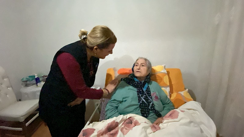 ENGELLİ DOSTU İZMİT BELEDİYESİ BİR AİLENİN DAHA KALBİNE DOKUNDU