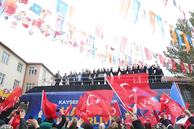 Başkan Büyükkılıç, Sarıoğlan’dan Seslendi: “Daha Güçlü Bir Şekilde Hizmet Edeceğiz”