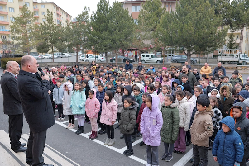 ÇOCUKLAR İSTEDİ, BAŞKAN BİLGİN YAPTI…