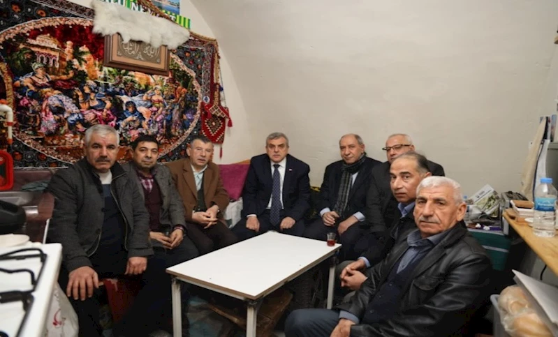 Başkan Beyazgül, Sipahi Pazarı Esnafını Ziyaret Etti