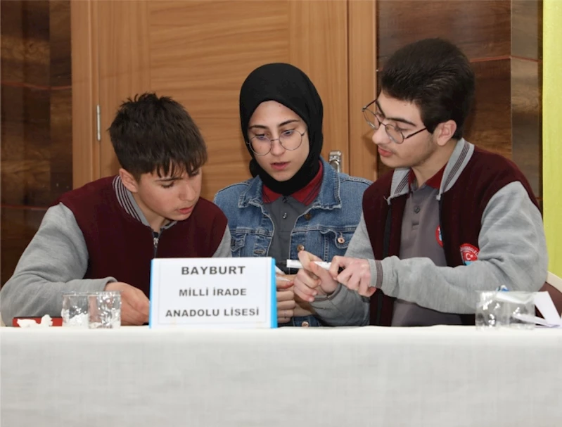 BİLGİ YARIŞMASININ KAZANANI MİLLİ İRADE ANADOLU LİSESİ