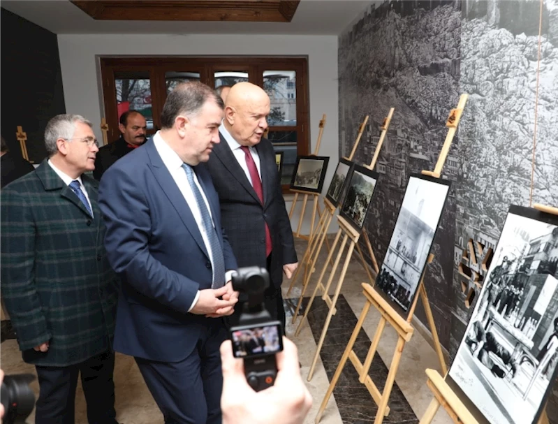 21 ŞUBAT ETKİNLİKLERİ SERGİ AÇILIŞI VE BELGESEL GÖSTERİMİ İLE DEVAM ETTİ