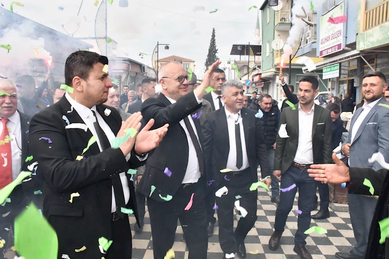 Başkan Ergün’e Köprübaşı’nda büyük ilgi