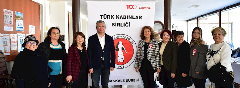 Mutluay, Kadınlar Birliğinin 100. Yıl Sergisine Katıldı