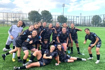 FUTBOLDA ZİRVEYE BÜYÜKŞEHİR İMZASI