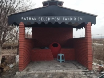 KADINLAR TANDIR EVİ İSTİYOR, BELEDİYE TALEPLERE YETİŞİYOR
