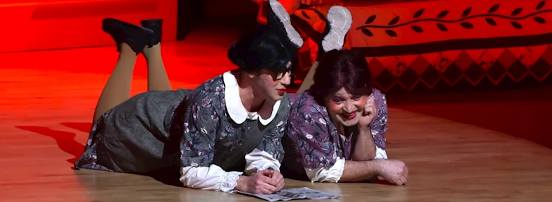 “Hadi Öldürsene Canikom” Bir Kez Daha Sahnede…