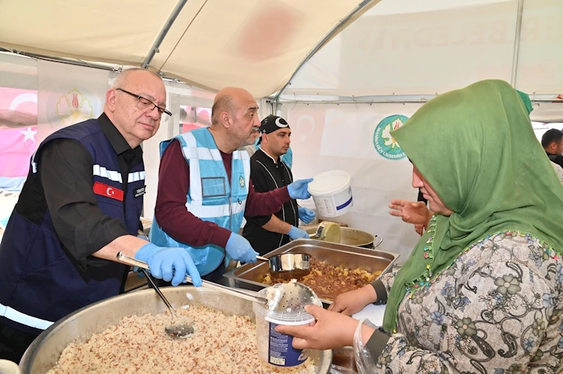 Başkan Ergün, Depremlerde Kaybettiğimiz Vatandaşlarımızı Andı