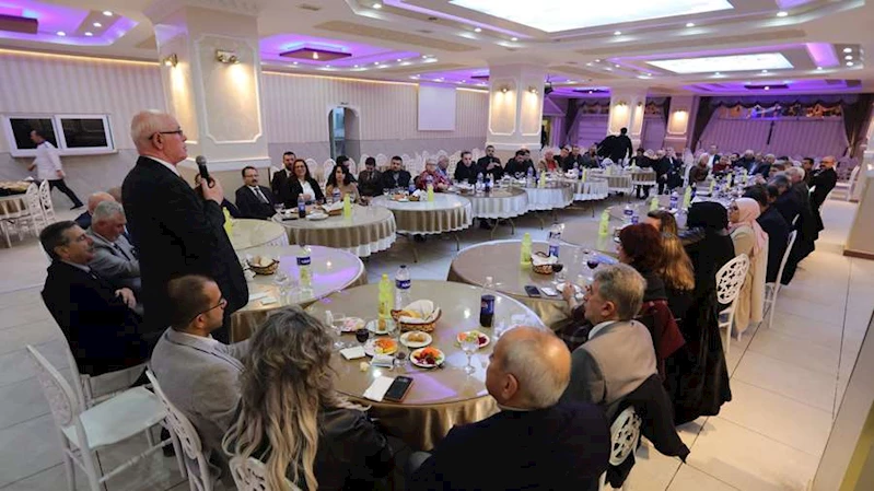 KAZIM KURT VE AHMET ATAÇ EMİRDAĞLI HEMŞEHRİLERİ İLE BULUŞTU