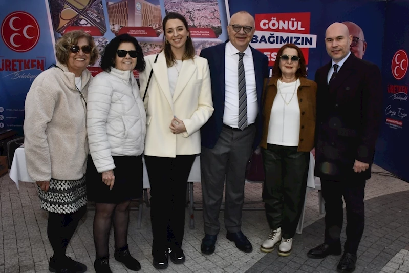 Başkan Ergün, Seçim Standında Vatandaşlarla Buluştu