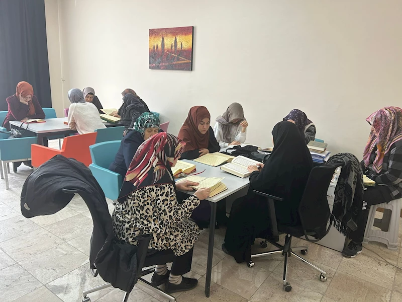 Emirdağ’da Kadınlara Özel Mukabele Programı