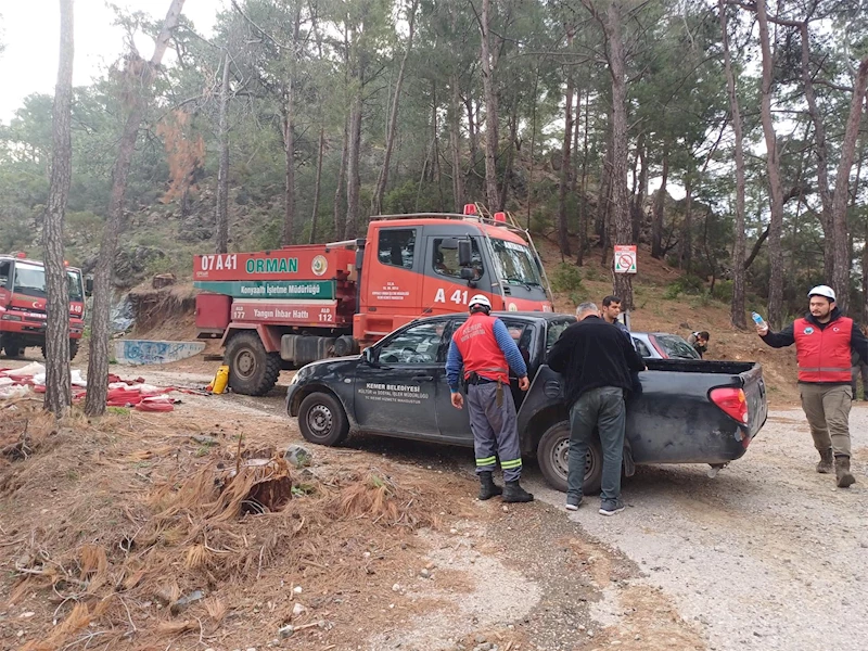 Kemer’de korkutan yangın