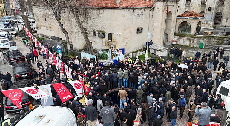 ECDAD YADİGARI ULU CAMİ’NİN ÖNÜ AÇILIYOR