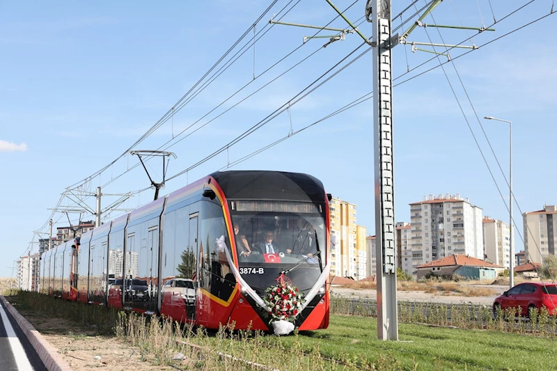 Büyükşehir’den Kesintisiz Konforlu “Raylı Sistem” Ulaşım Hizmeti