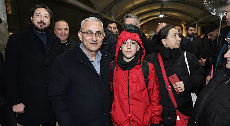 İFTAR SOFRALARININ BEREKETİNİ BİRLİKTE PAYLAŞIYORUZ