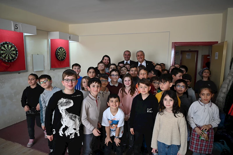 -BAŞKAN BAKKALCIOĞLU HALK EĞİTİMİ MERKEZİ KURSLARINI ZİYARET ETTİ
