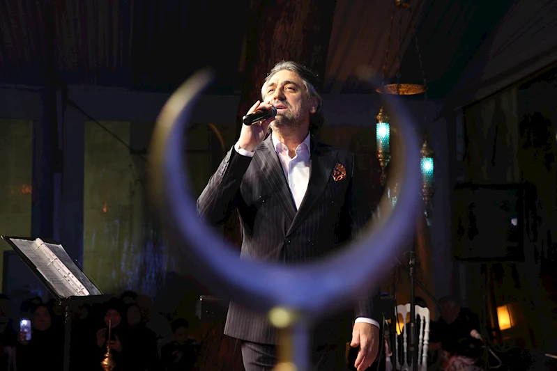 Eşref Ziya Terzi’den gönüllerin pasını silen konser