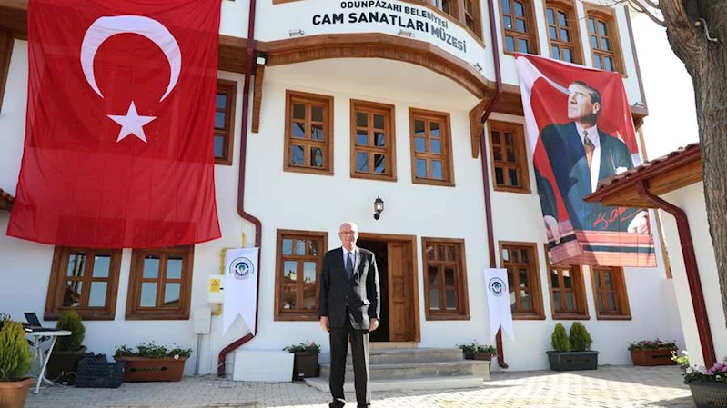 KAZIM KURT: “ODUNPAZARI’NIN YENİ MÜZESİ HAYIRLI UĞURLU OLSUN”