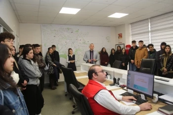 LİSELİ GENÇLERE DEPREM FARKINDALIK EĞİTİMİ