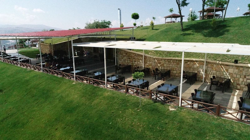 Topdağı Mesire Alanı Huzurlu Bir Elmalı.