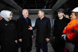 BAKAN ALİ YERLİKAYA YAPIMI DEVAM EDEN HÜKÜMET KONAĞI VE EMNİYET MÜDÜRLÜĞÜ İNŞAAT ALANINI GEZDİ
