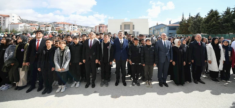 BAKAN YUSUF TEKİN, BURDUR