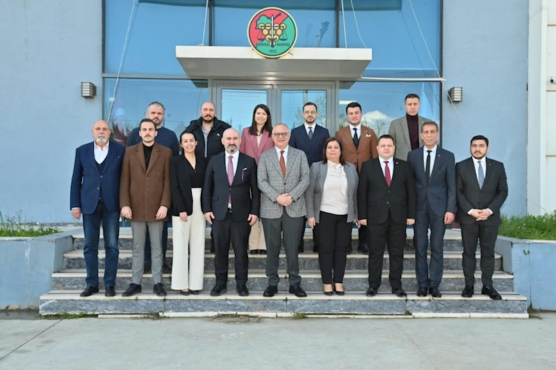 Başkan Ergün, Manisa Barosunu Ziyaret Etti