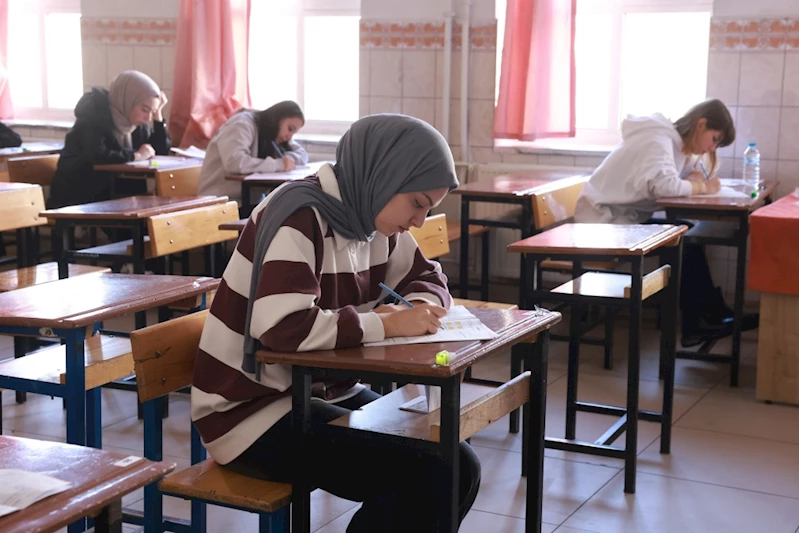 Nevşehir Belediyesi Ödüllü Tyt Ve Ayt Deneme Sınavları Tamamlandı