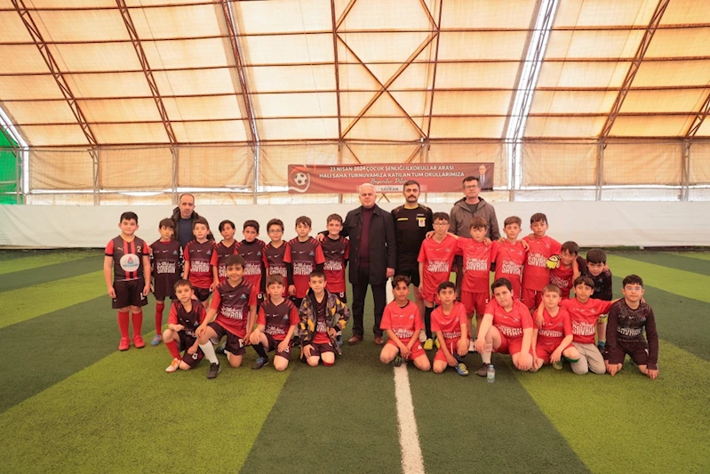 Nevşehir Belediyesi İlkokullar Arası 23 Nisan Futbol Turnuvası Başladı