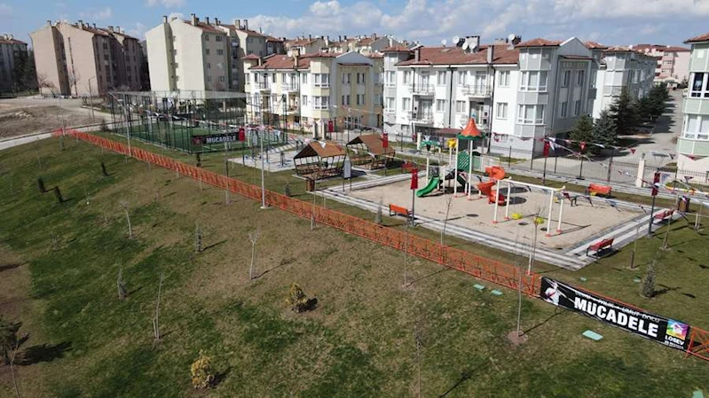 KAZIM KURT LÖSEMİLİ VE ONKO ÇOCUKLARI YAŞATMAK İÇİN ÇANKAYA MAHALLESİ’NE PARK YAPTI