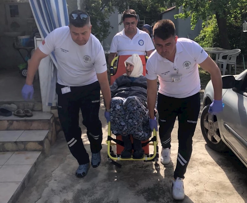 Büyükşehir Ekipleri Vatandaşları Sandığa Götürdü