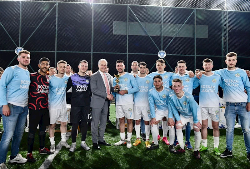 GELENEKSEL GÜLLÜCE FUTBOL TURNUVASINDA ŞAMPİYON GÖBEL