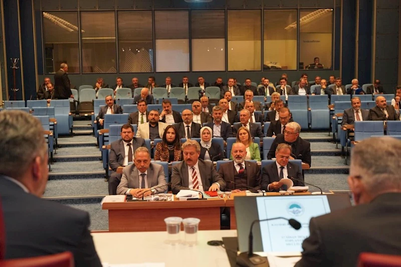 Belediye Başkanımız Av. Mustafa İlmek 31 Mart seçimlerinin ardından Yeni Başkanlık döneminde Büyükşehir Belediyesi Nisan Meclis toplantısına katıldı.