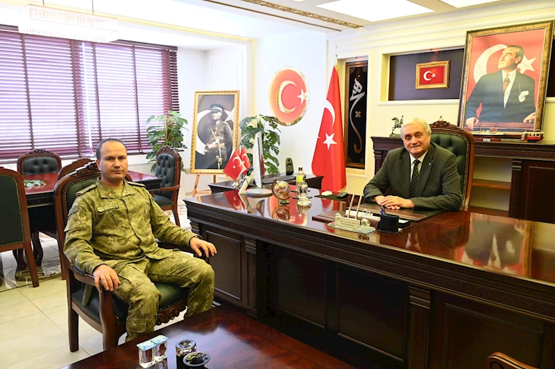-BAŞKAN BAKKALCIOĞLU’NA GARNİZON KOMUTANI YILMAZ’DAN ZİYARET