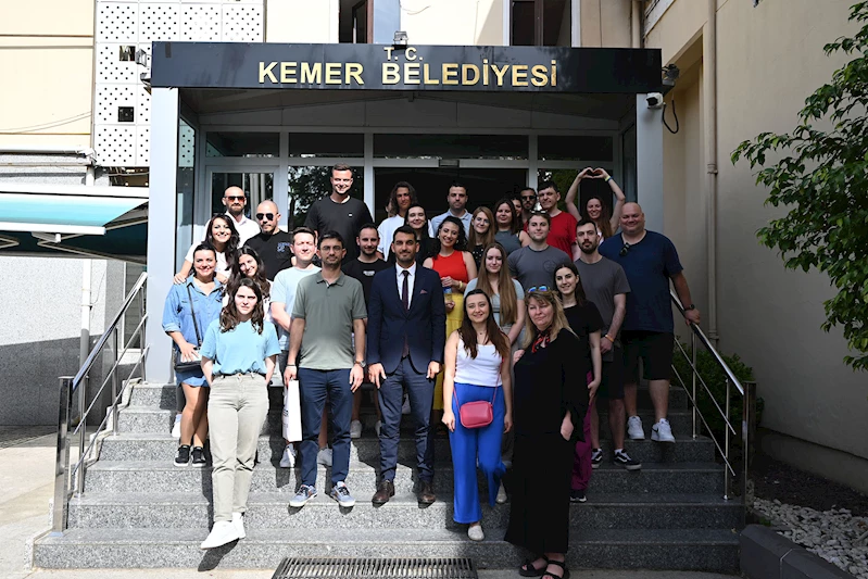 Erasmus öğrencilerinden Kemer Belediyesi’ne ziyaret