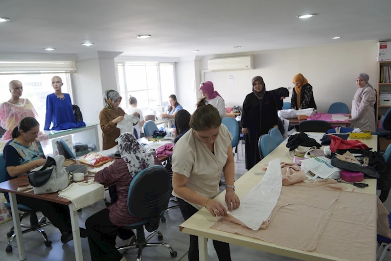 YENİMAHALLE HANIMLAR LOKALİ’NDE KURS KAYITLARI SÜRÜYOR