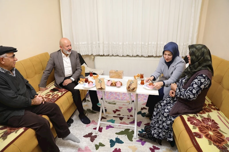 KOCASİNANDAN HER AY 225 ÇÖLYAKLIYA GLÜTENSİZ GIDA PAKETİ