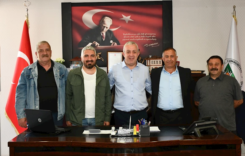 BELEDİYE BAŞKANIMIZ SN. BİLGEHAN ERDEM’İ, HOPA ŞOFÖRLER VE OTOMOBİLCİLER ODASI YÖNETİMİ ZİYARET ETTİ