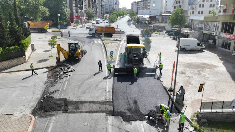 Onikişubat’ta Başkonuş Caddesi ve Bağlantı Yolunun Ulaşım Standardı Artırılıyor