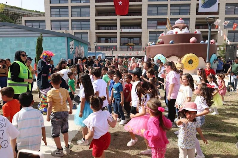 HBB ÇOCUKLARIN BAYRAM SEVİNCİNE ORTAK OLDU