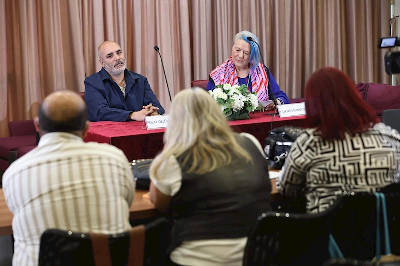 Yazar Özlüoğlu: Edebiyat, unutulanları yaşanır kılıyor
