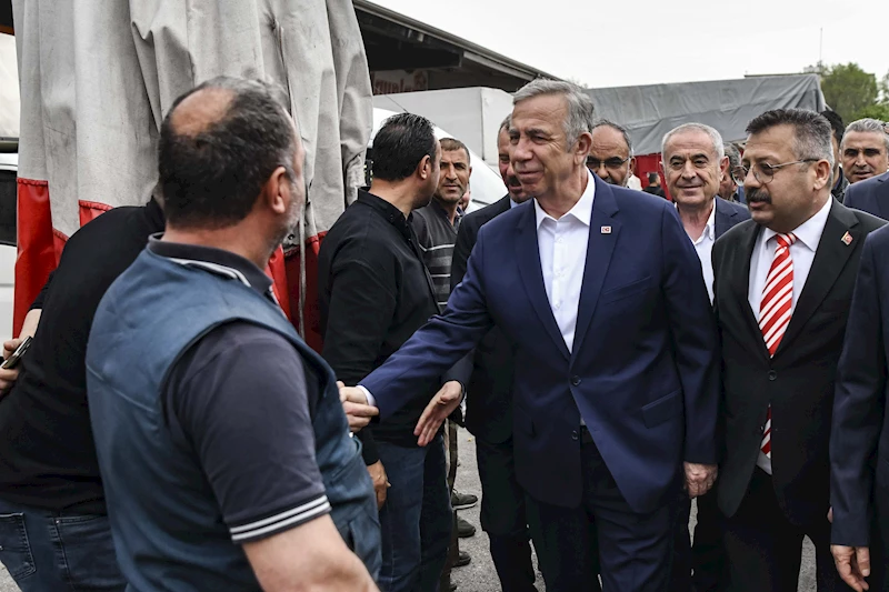 MANSUR YAVAŞ’TAN TOPTANCI HALİ ESNAFINA ZİYARET