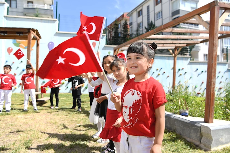 Mamaklı Minikler 23 Nisan’ı Doyasıya Kutladı