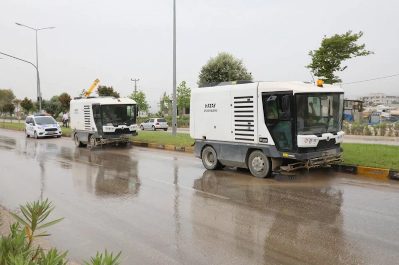HBB ŞEHRİN ANA ARTERLERİN TEMİZLİĞİNE BAŞLADI