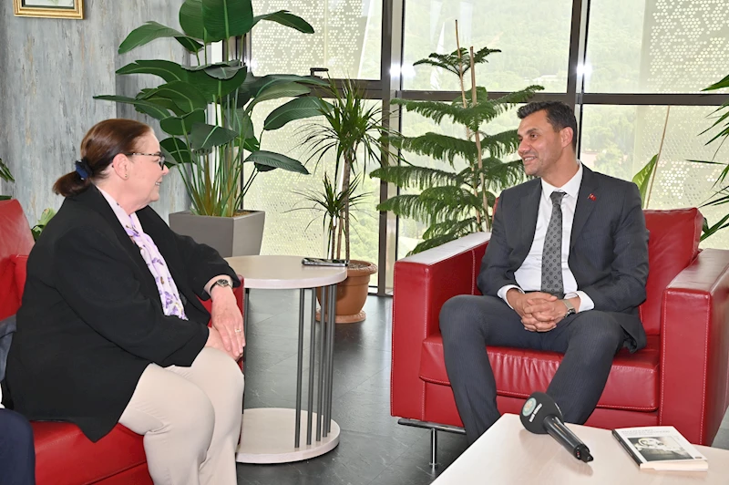 BÜKSEV’den Başkan Zeyrek’e Hayırlı Olsun Ziyareti