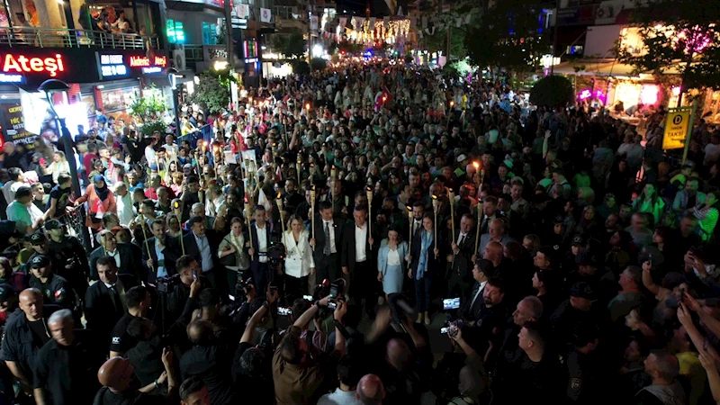 Festivalde Coşku Fener Alayı İle Katlandı