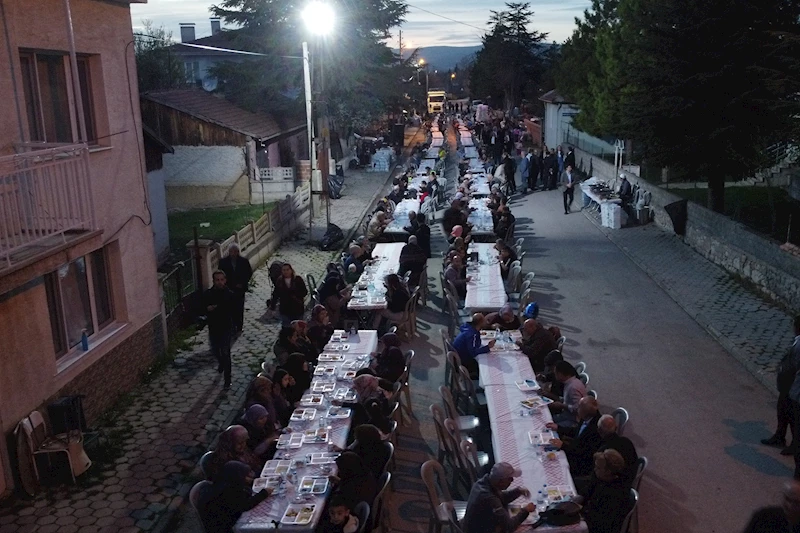 PAYLAŞMANIN SEVİNCİ YUKARI SÖĞÜTÖNÜ