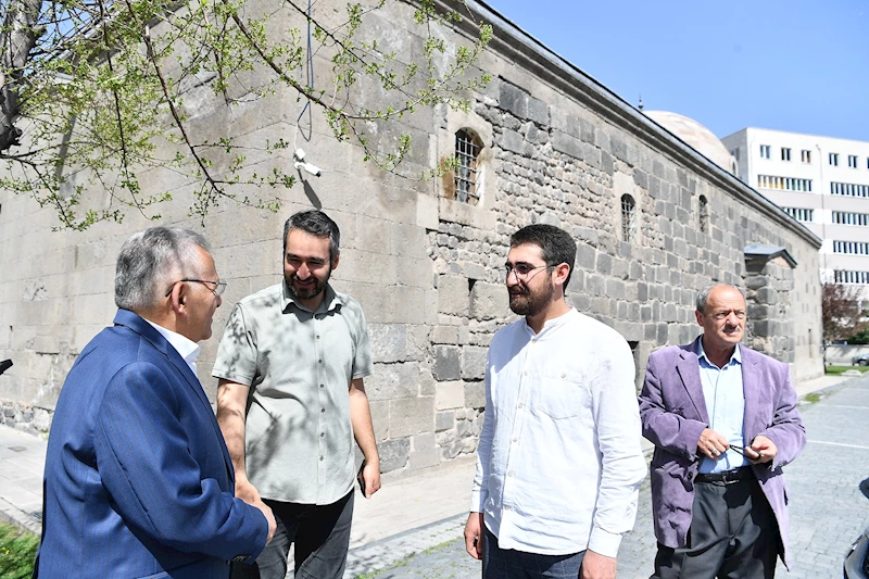 Başkan Büyükkılıç, Tarihi Gülük Camii’nde İncelemelerde Bulundu